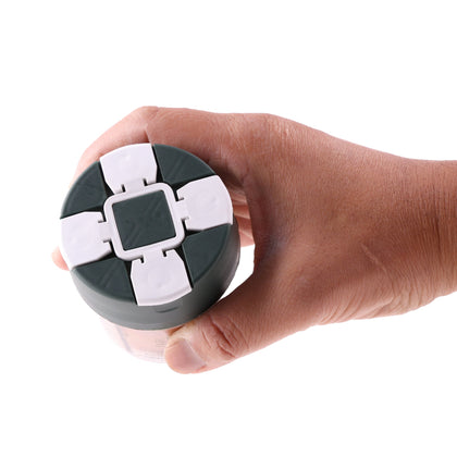 Coghlan's Multi-Grill Shaker