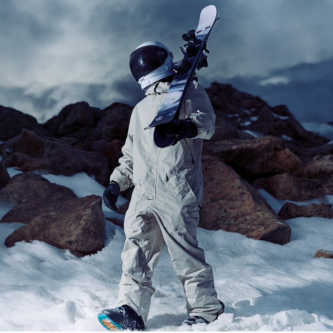 Icelantic Nomad 106 Skis - Men's - on snow