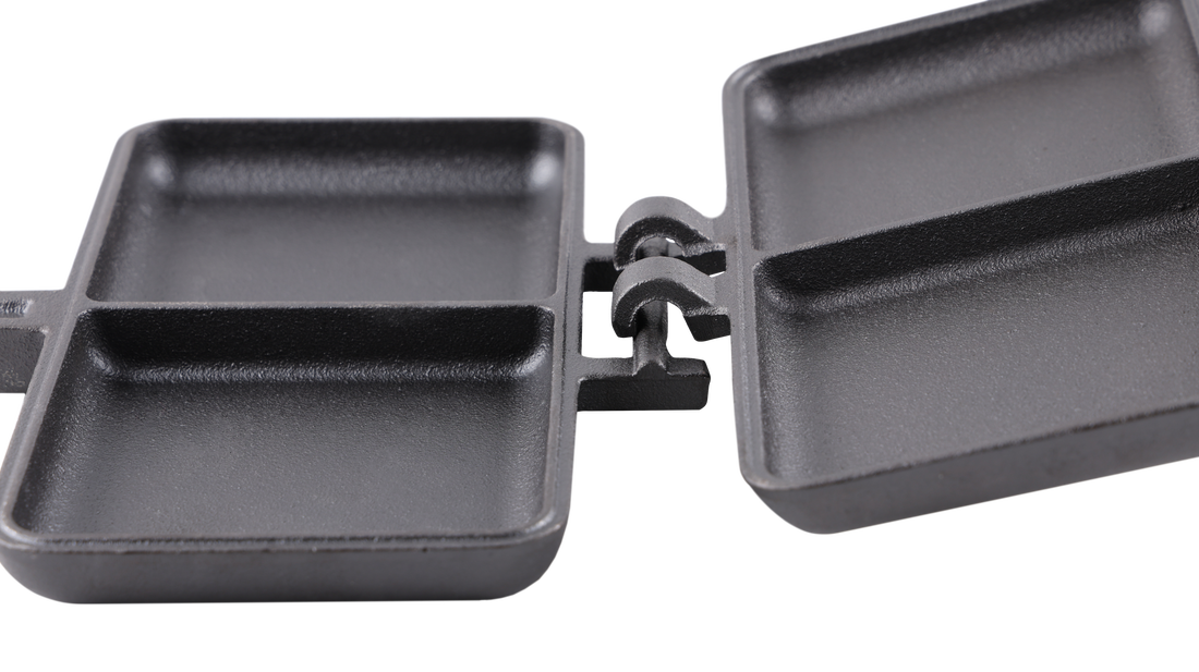 Coghlan's Cast Iron Dbl Camp Cooker