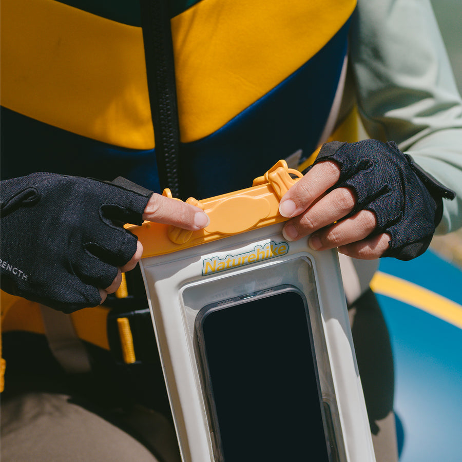 Naturehike Diving Series Waterproof Floating Phone Pouch