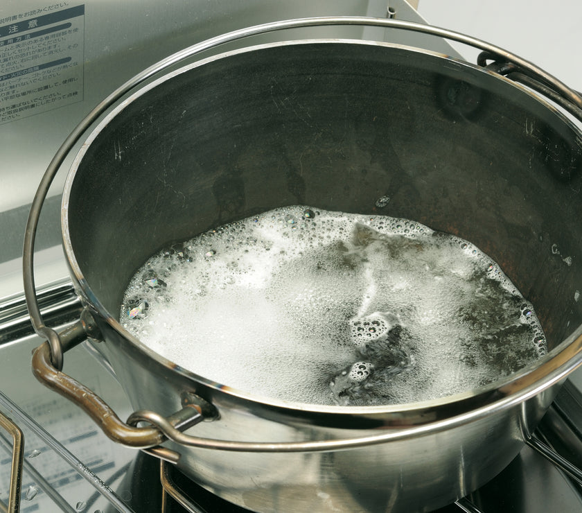 Uniflame Dutch Oven 8 Inches