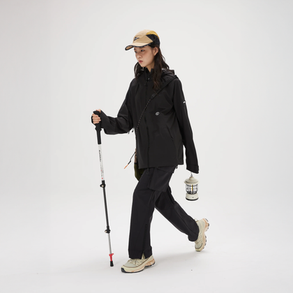 Capelin Crew Sparkle Ultra-Light Waterproof 2L Windbreaker - Black