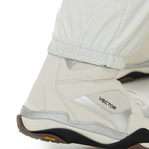 Vector White  Voyager 2L Knee-Padded Pants - Unisex