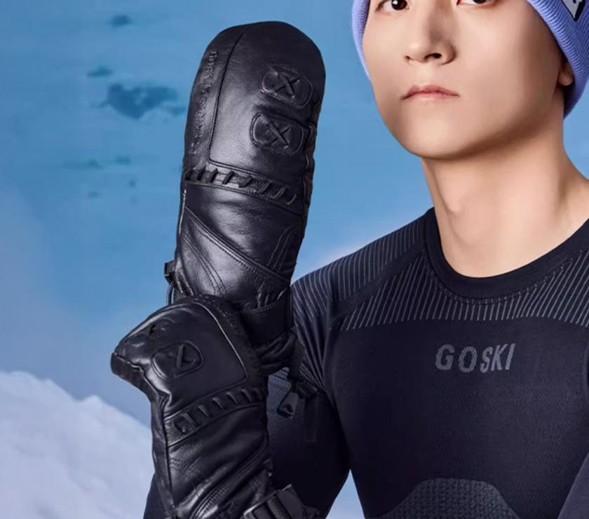 Goski Rugbee Mittens Black