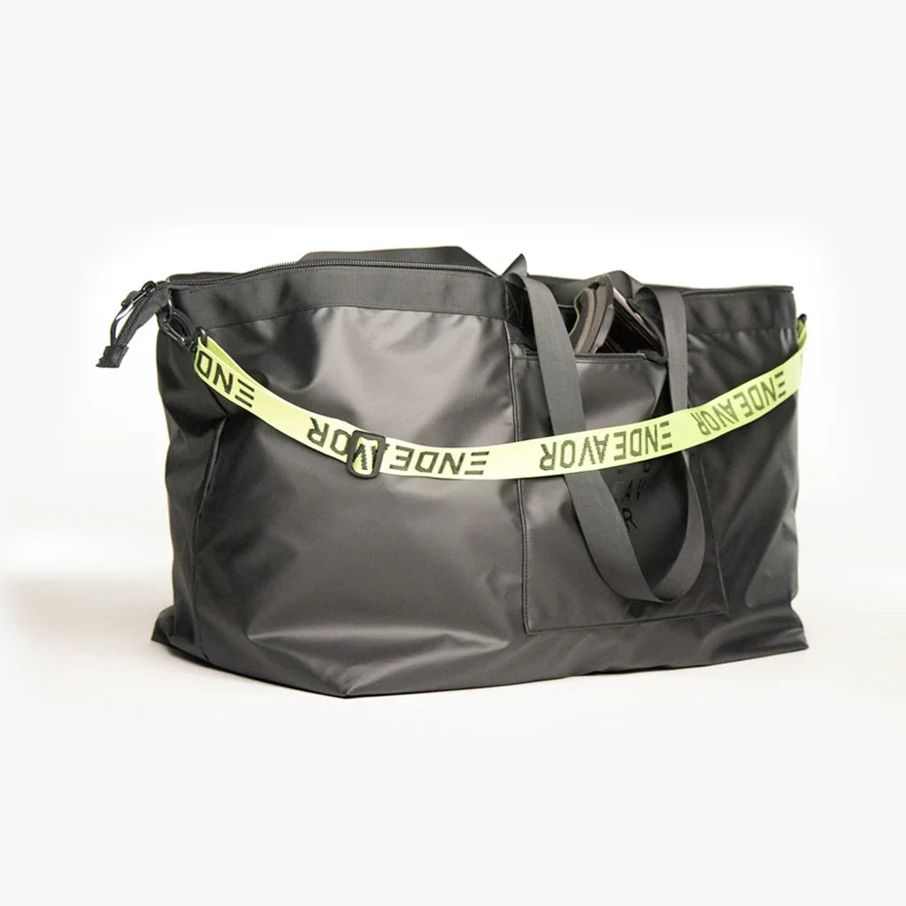 Endeavor Surplus Cargo Bag Black