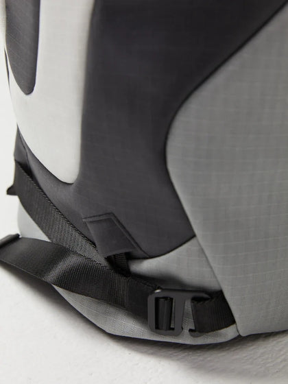 UZSQUARE Atom Mountain 背包 灰白