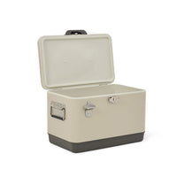 A beige retro-style cooler box with a capacity of 51L, featuring a front handle and a metal latch. Open top