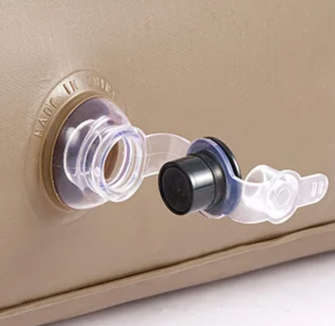 Matelas gonflable surélevé en PVC à pompe intégrée Naturehike (taille double)