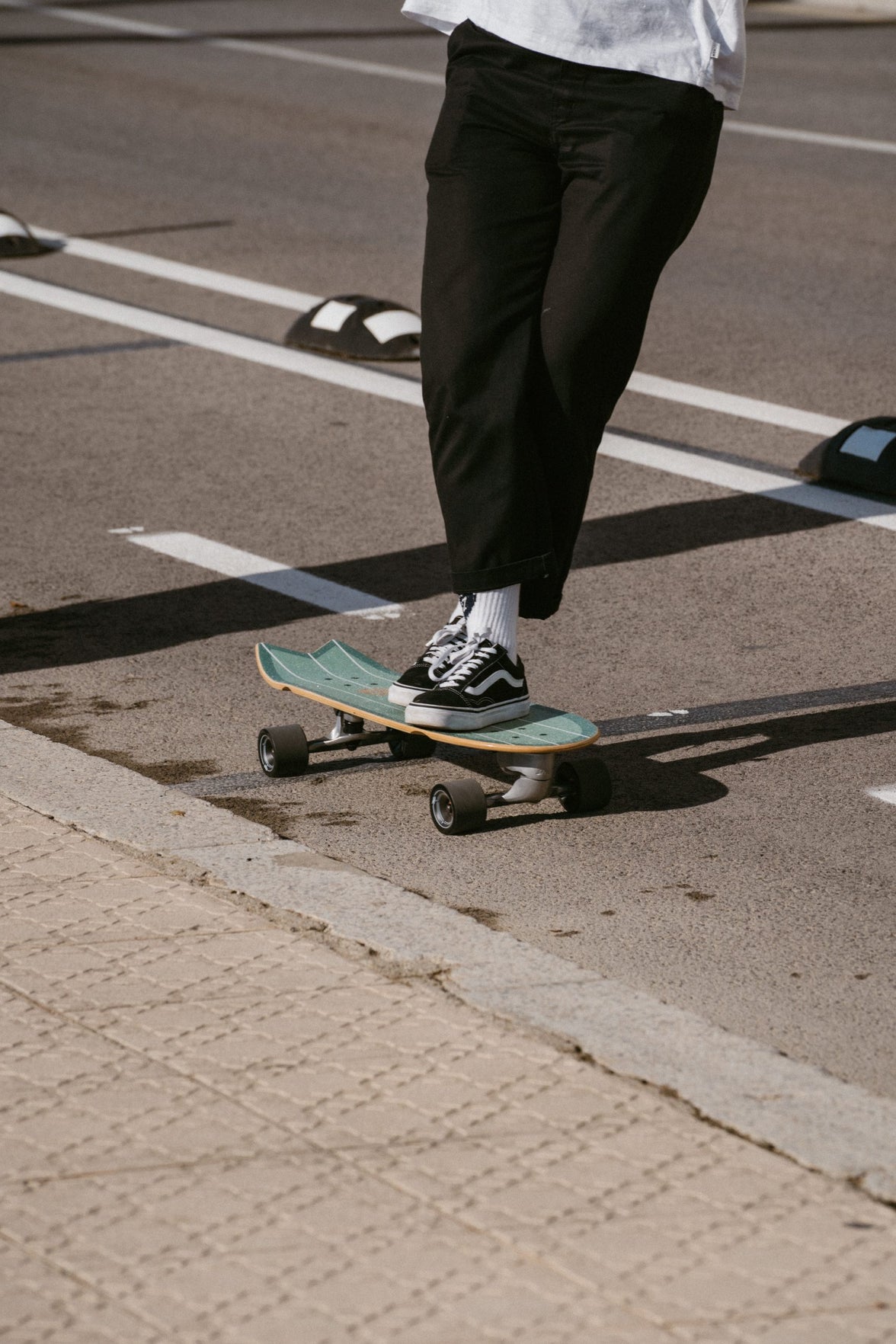 Slide Swallow 33'' Surf Skateboard- Saladita