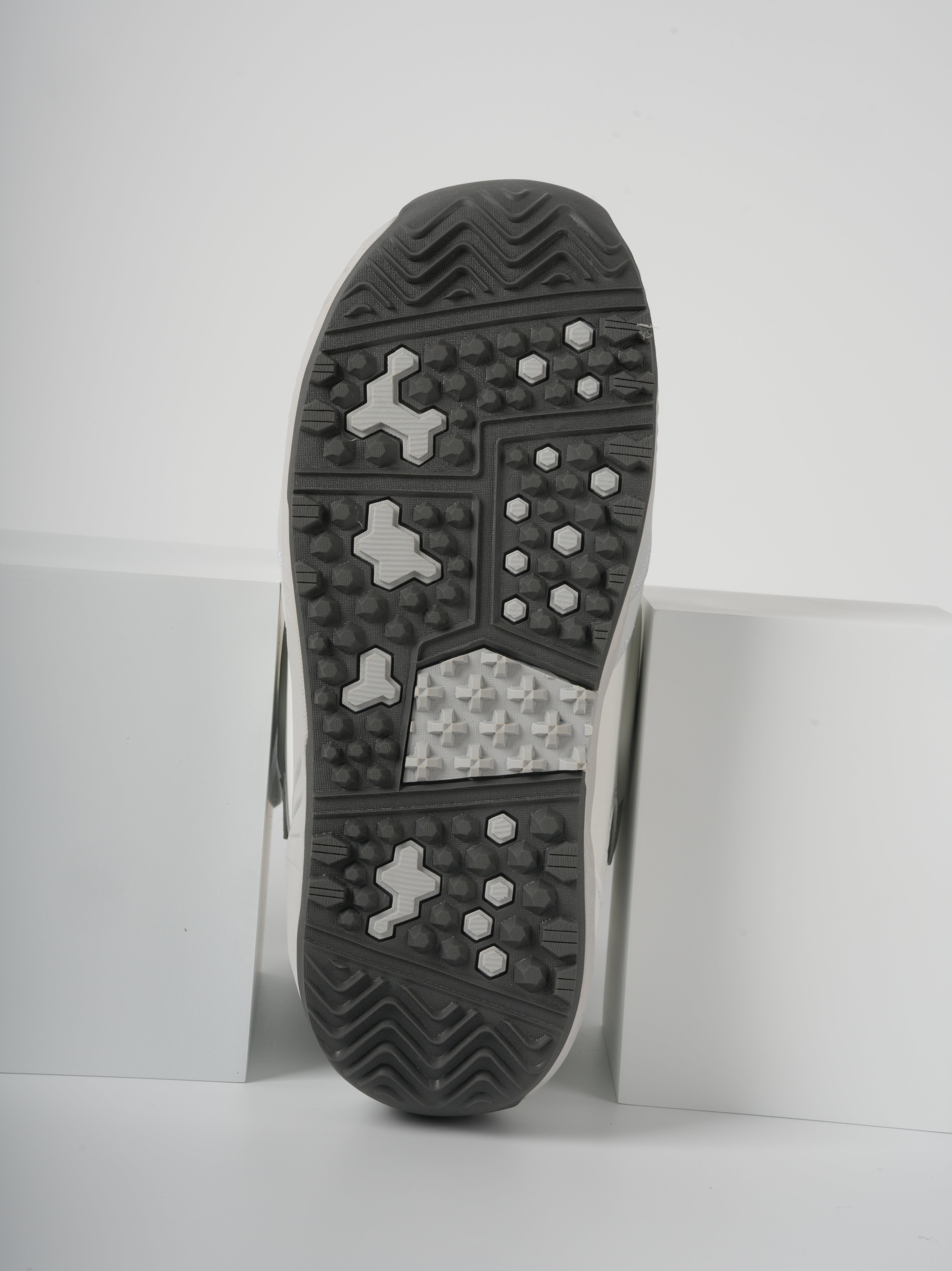 VAMEI  Arctic Veil Dual Knob Snowboard Boots - Women's