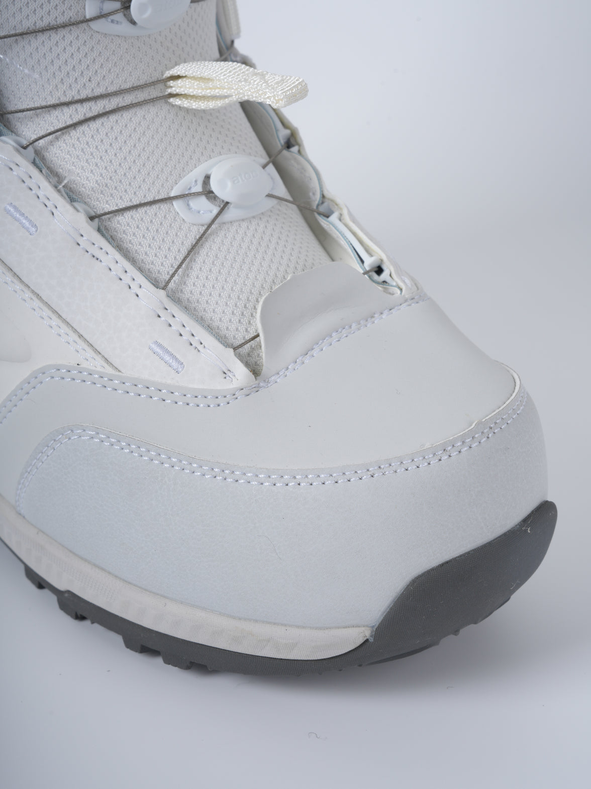 VAMEI  Arctic Veil Dual Knob Snowboard Boots - Women's