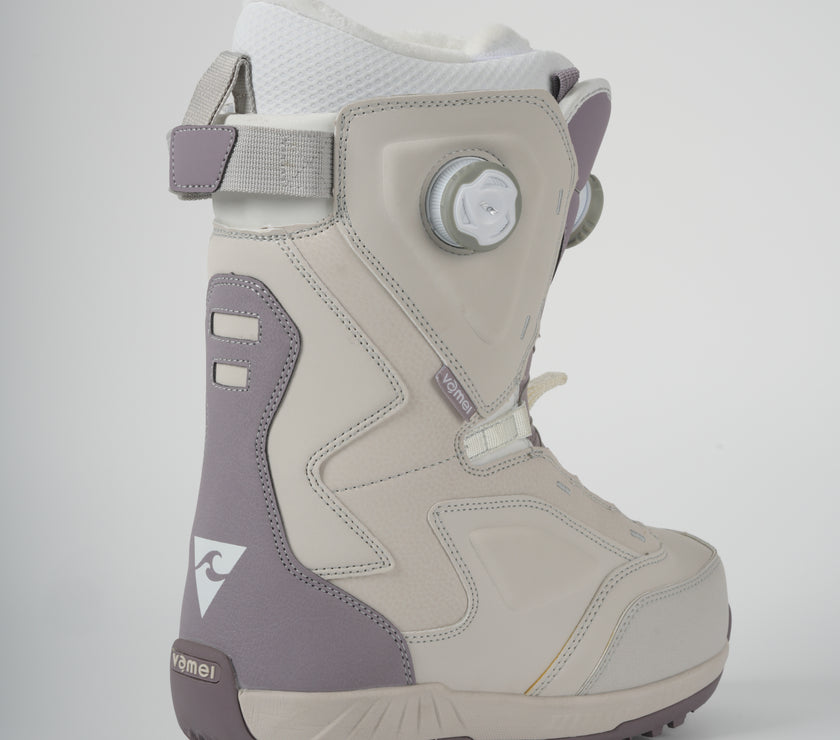 VAMEI  Lavender Mist Dual Knob Snowboard Boots - Women's