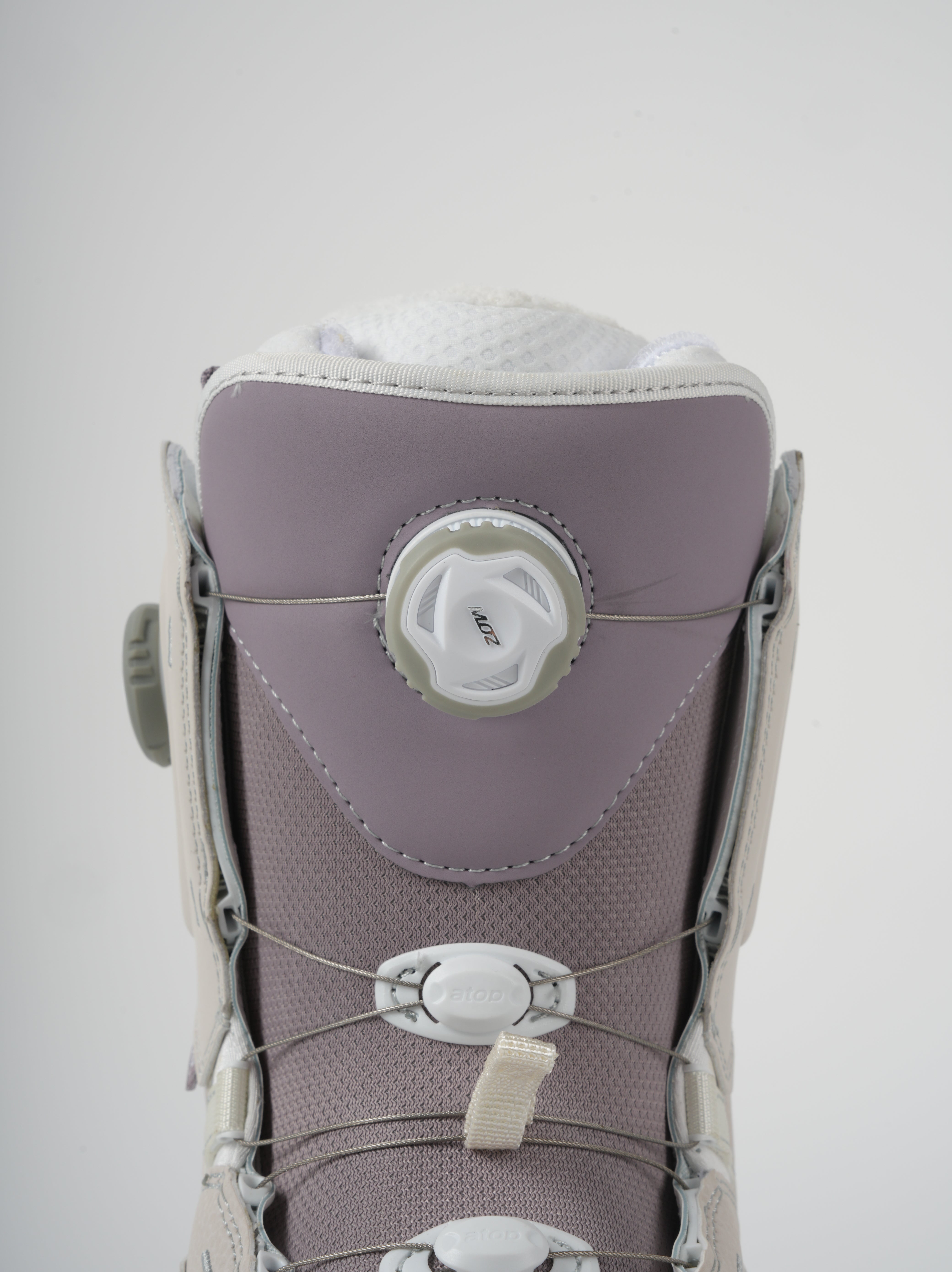 VAMEI  Lavender Mist Dual Knob Snowboard Boots - Women's