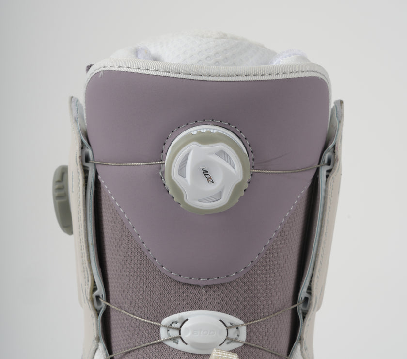 VAMEI  Lavender Mist Dual Knob Snowboard Boots - Women's