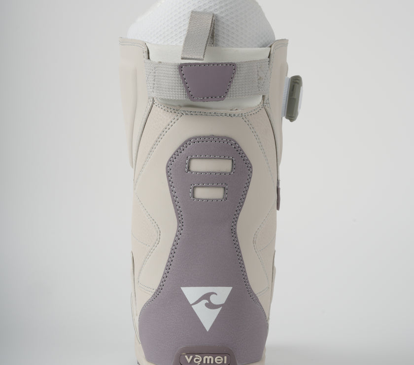 VAMEI  Lavender Mist Dual Knob Snowboard Boots - Women's