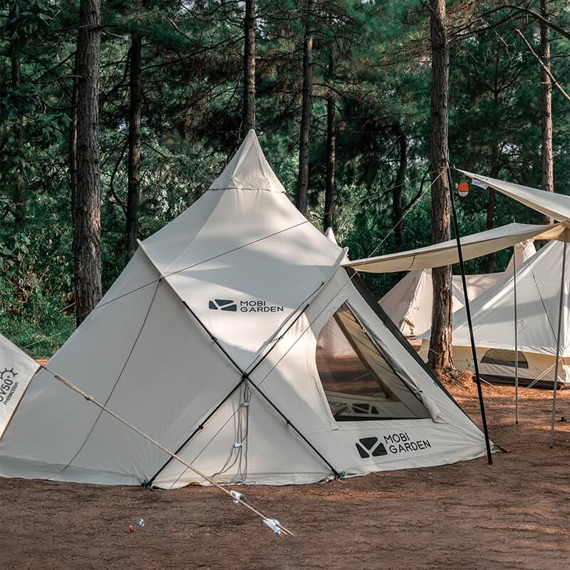 Mobi Garden Era Courtyards 290 Pyramid Tent