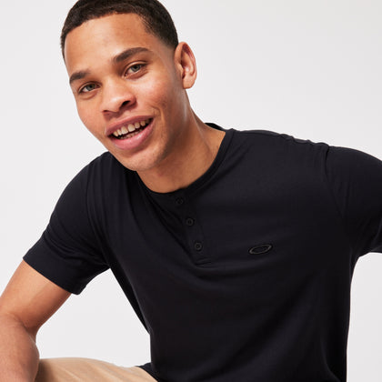 OAKLEY RELAX HENLEY TEE 2.0