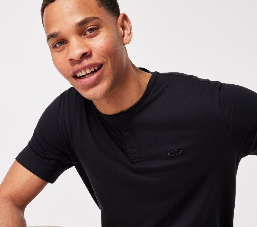 OAKLEY RELAX HENLEY TEE 2.0