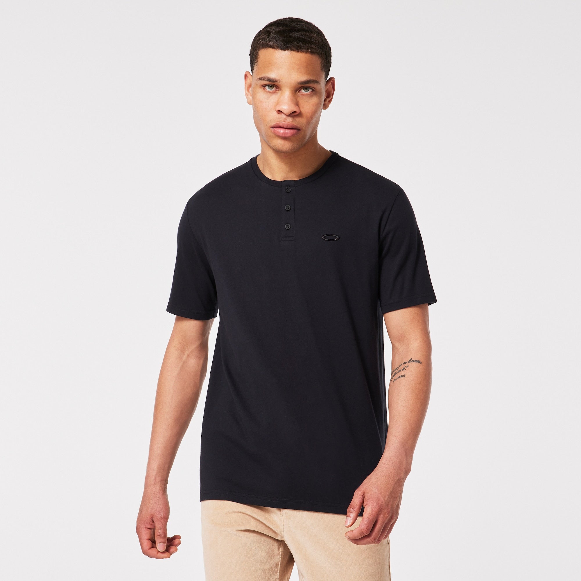 OAKLEY RELAX HENLEY TEE 2.0