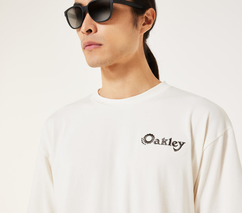 OAKLEY EN NEW RETRO TEE  MOTEL 2.0