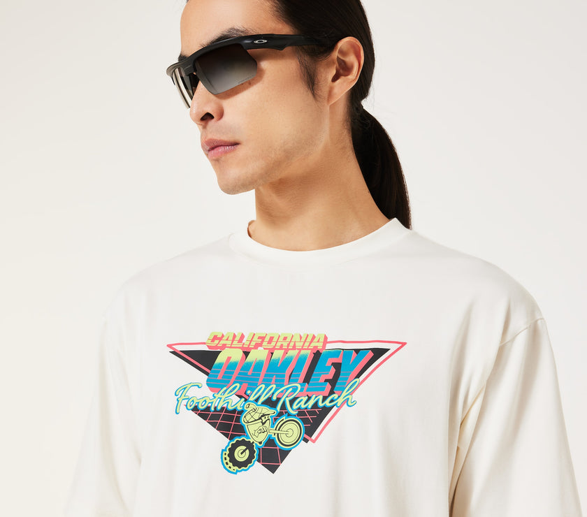 OAKLEY EN NEW RETRO TEE 8BIT 2.0