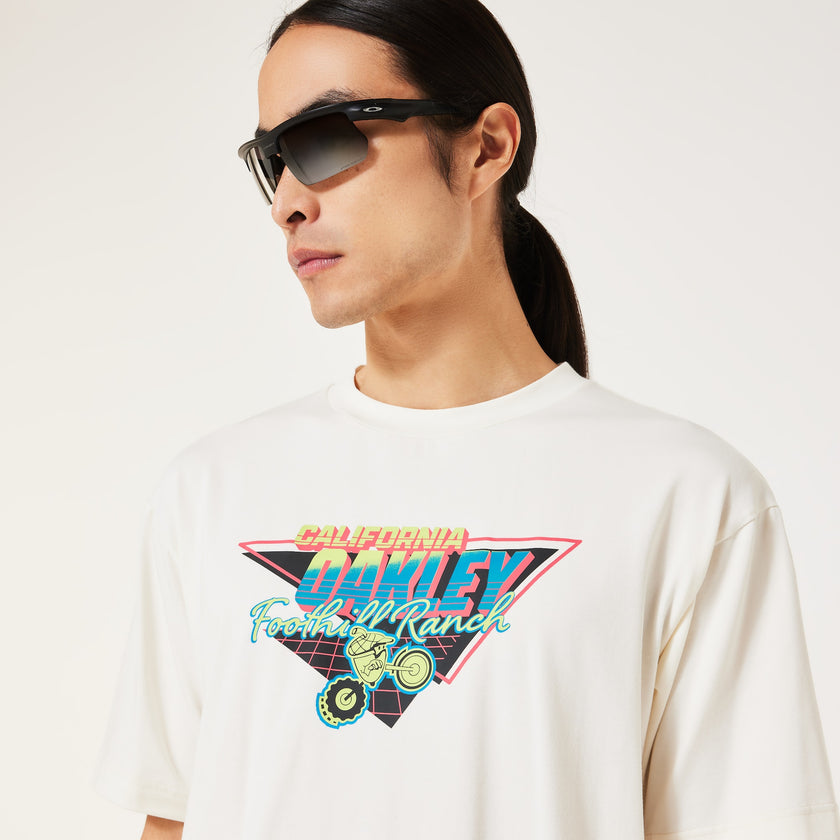 OAKLEY EN NEW RETRO TEE 8BIT 2.0