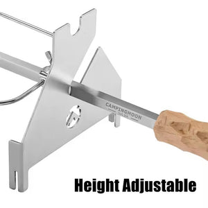 Campingmoon MK‑60 hand-crank rotisserie grill with wooden handle set over fire pit