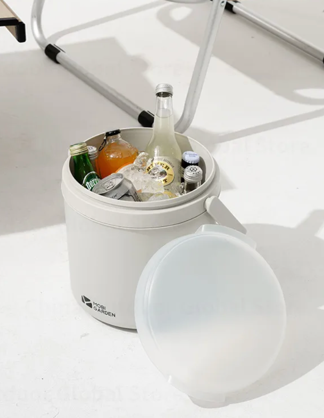 Mobi Garden 8.5 L Lightweight Bucket Container