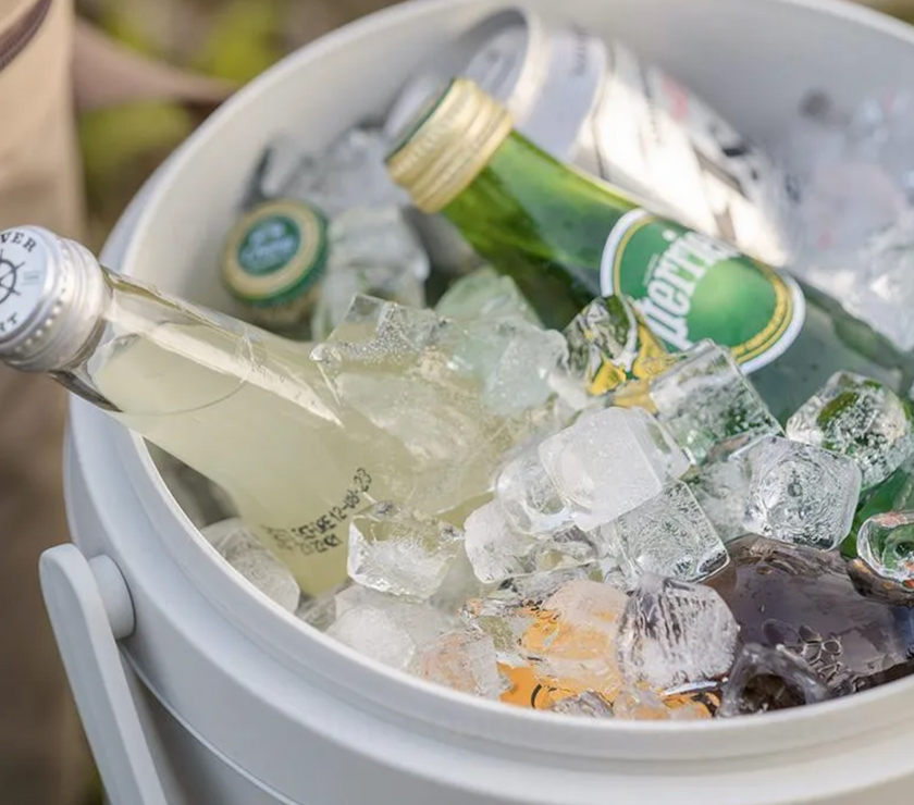 Mobi Garden 8.5 L Lightweight Bucket Container