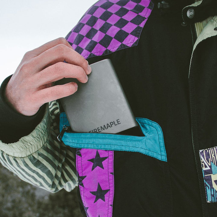 Fire Maple Bacchus English Version
(Titanium Hip Flask)