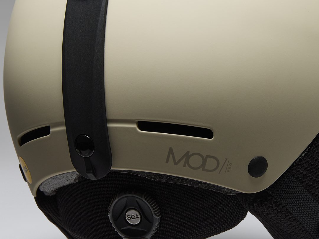 Oakley MOD1 Pro shell and fit dial