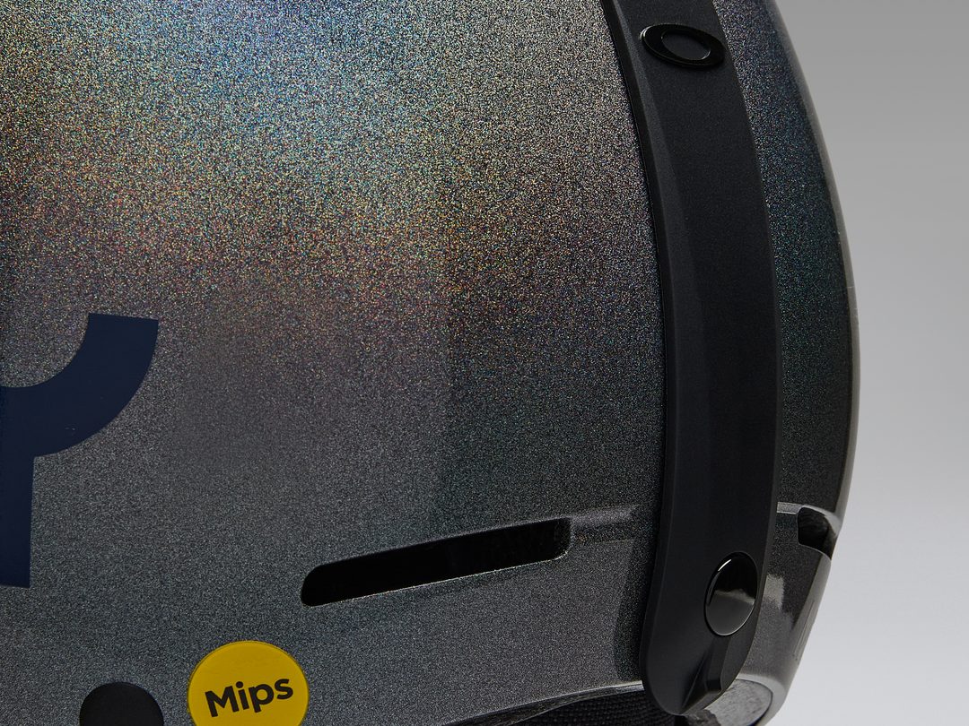 Oakley MOD1 Pro with MIPS