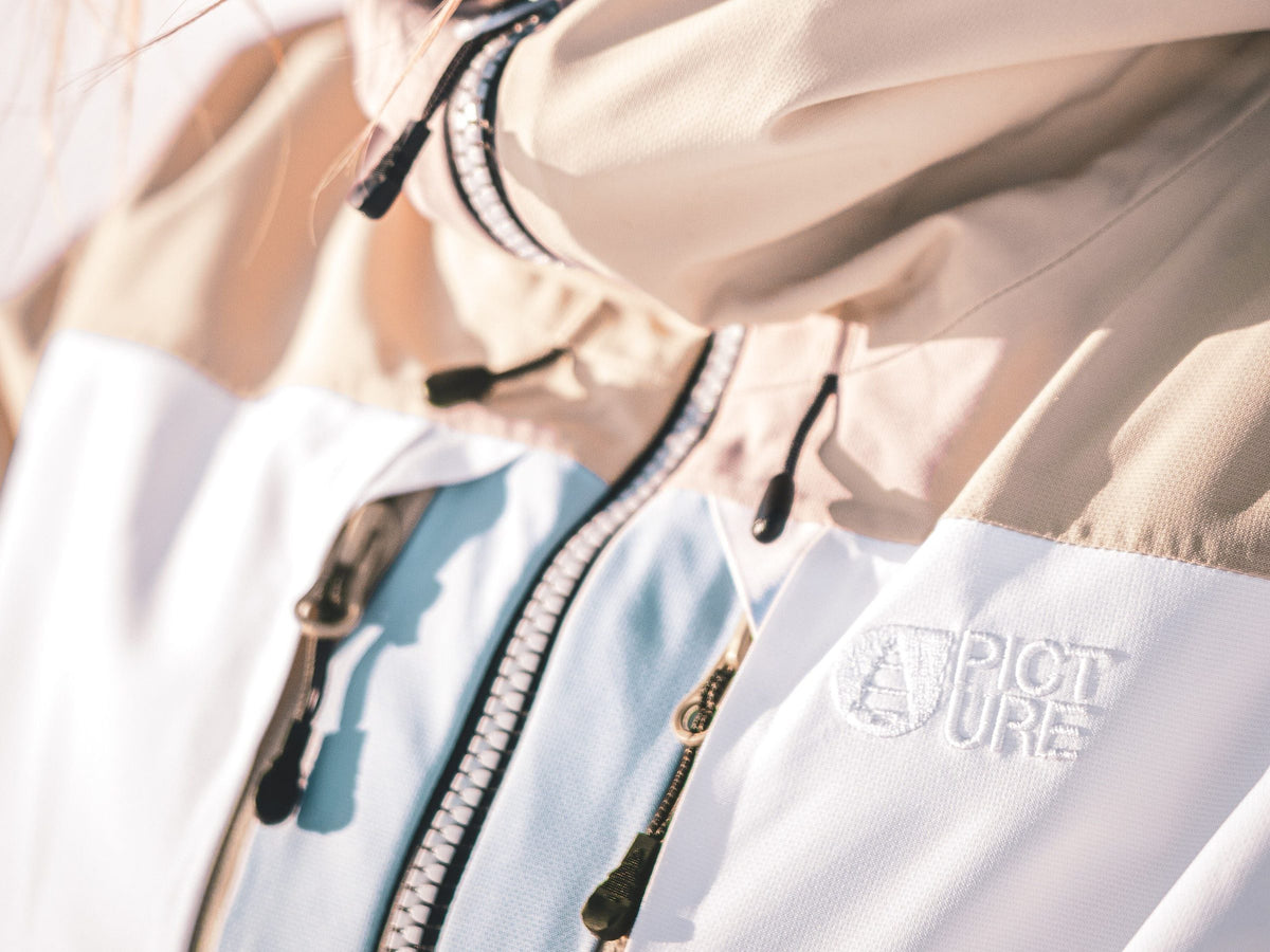 Picture Exa jacket in the sun