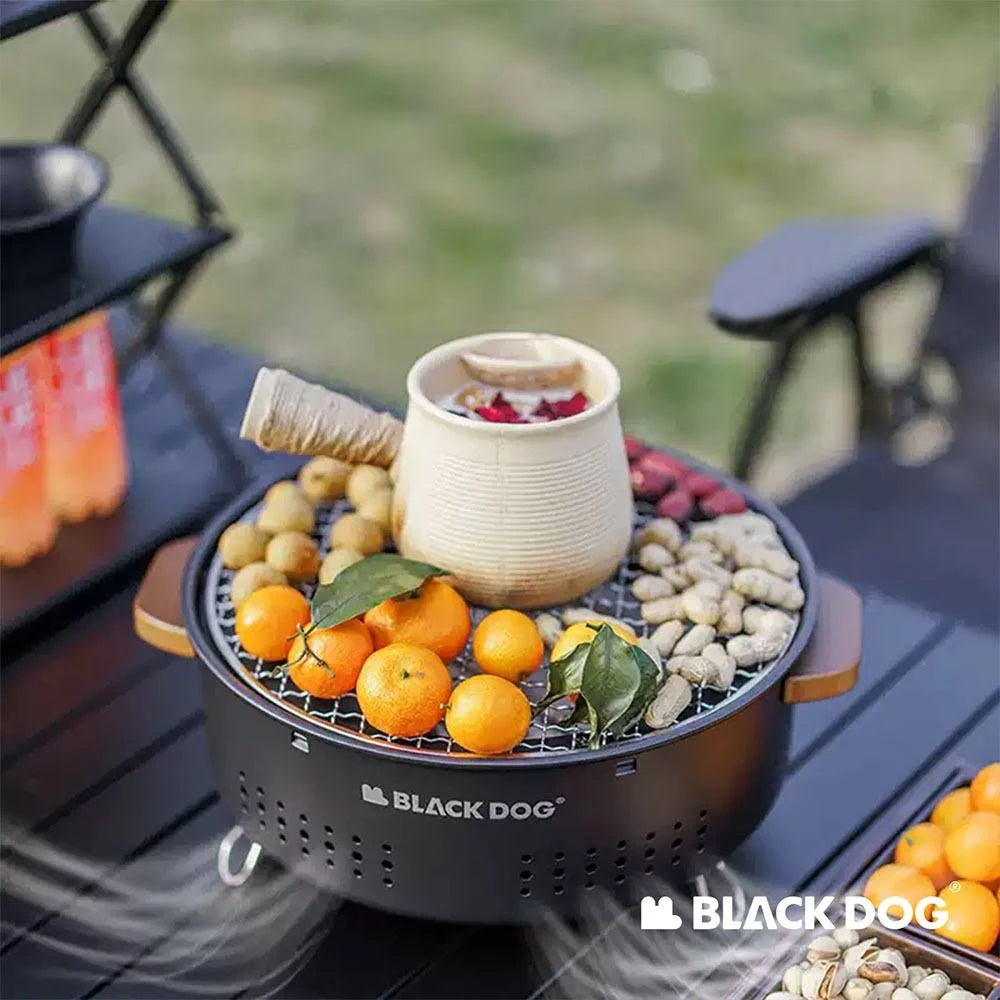 Black Dog Futan charcoal oven, unfolded with grill grate visible