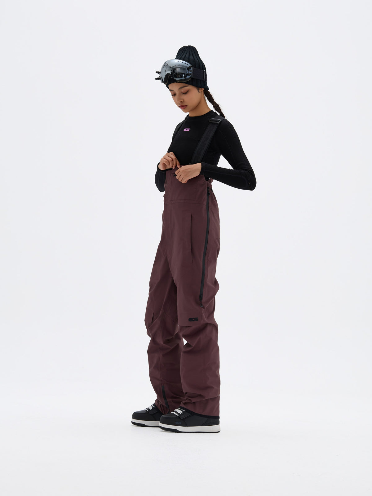 Gainax NT1 3L Snow Bibs — Cocoa Brown, on model