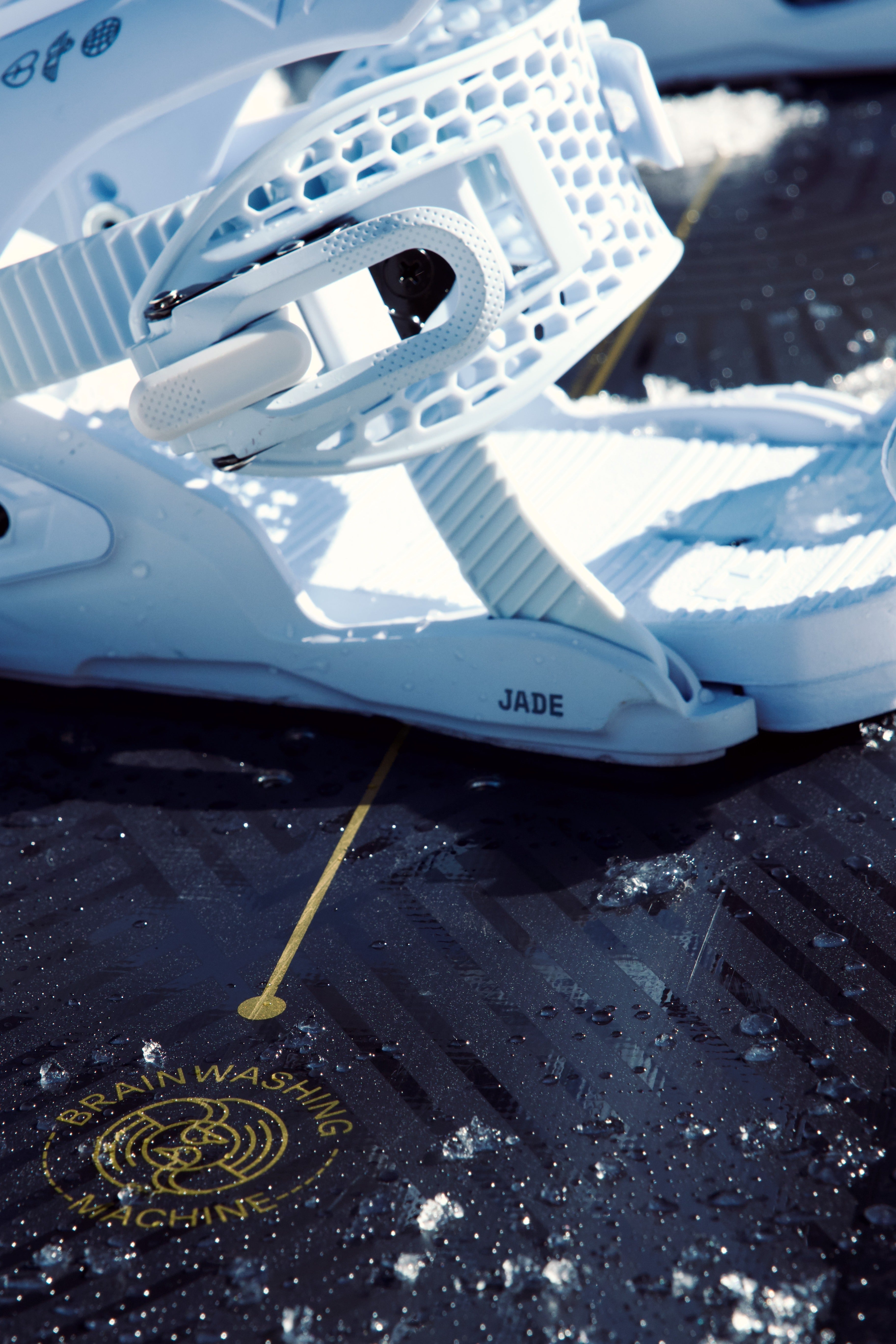 White_4