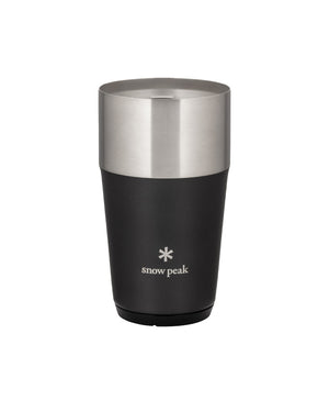 Snow Peak Shimo Tumbler 470 in black, brushed stainless upper and matte black body, on a white studio background
