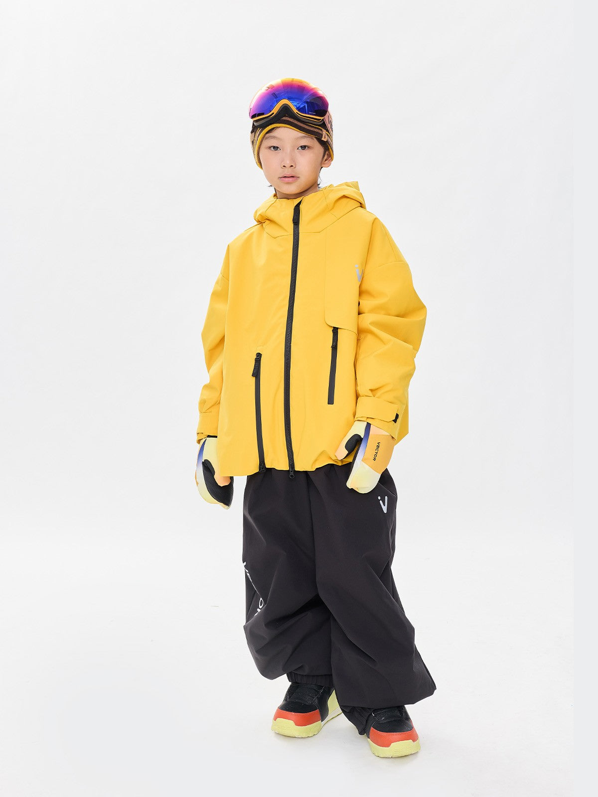Vector Alta 3L Insulated Snow Pants — Black, on model