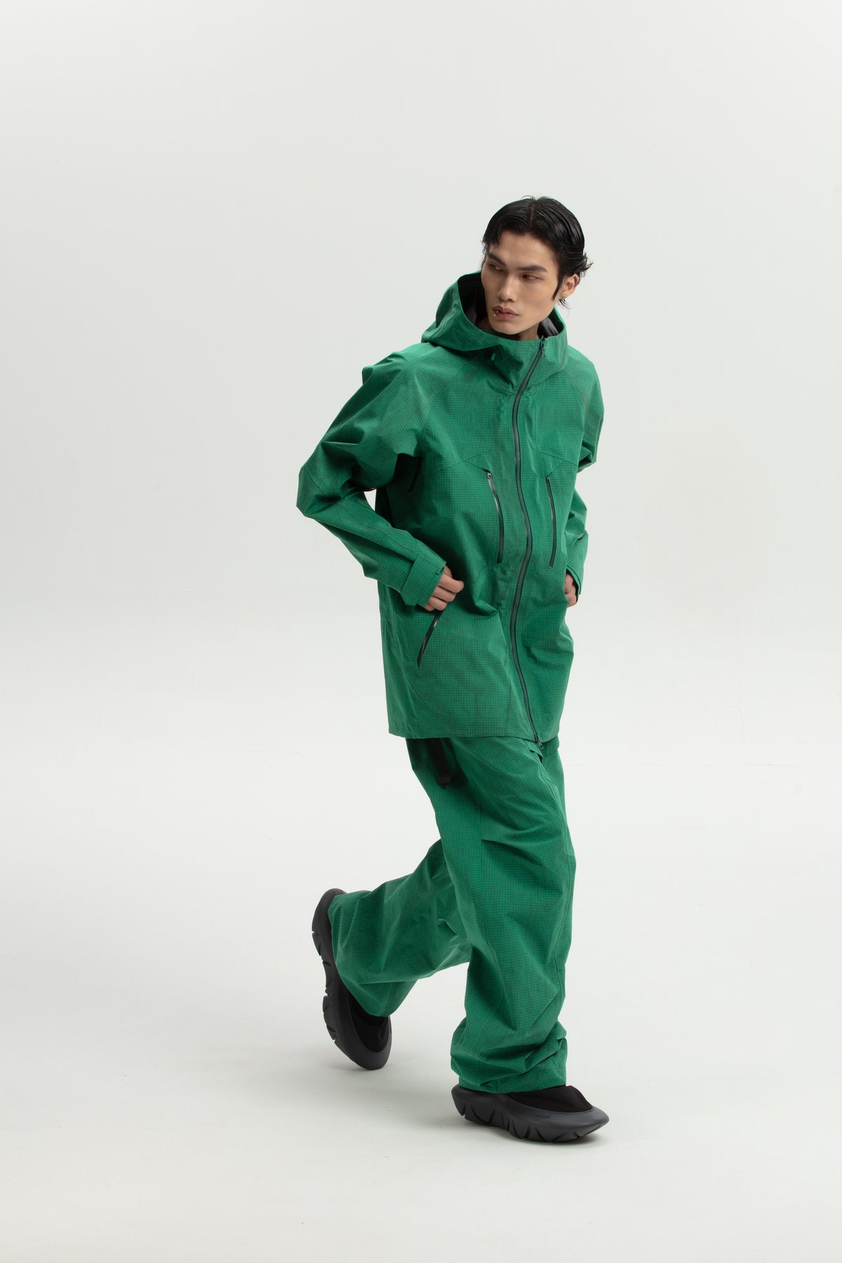 Edge Walker, washed teal